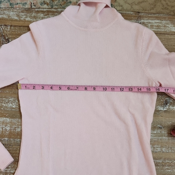 Charter Club Pink Ribbed Turtleneck Sweater - Picture 3 of 5
